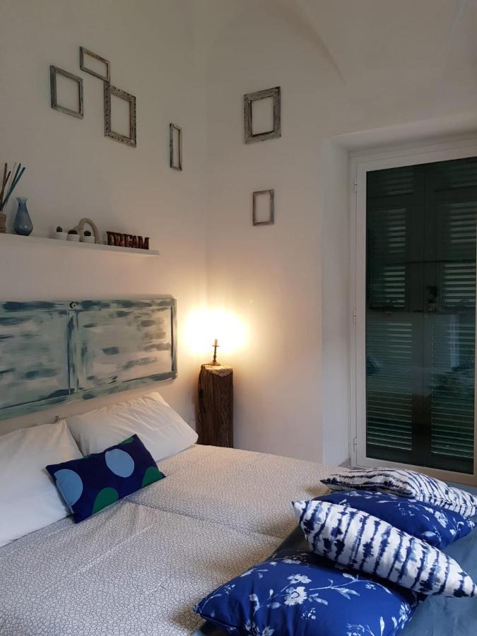 Mini Ca Del Borgo Apartment Финале Лигуре Екстериор снимка